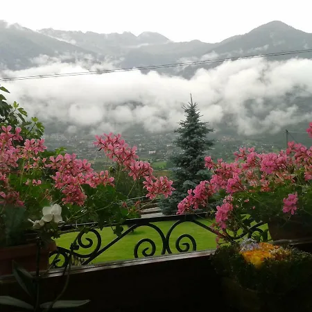 בית הארחה Le Clocher Du Mont Blanc Brissogne