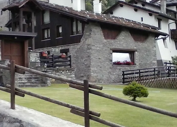 Le Clocher Du Mont Blanc Affittacamere